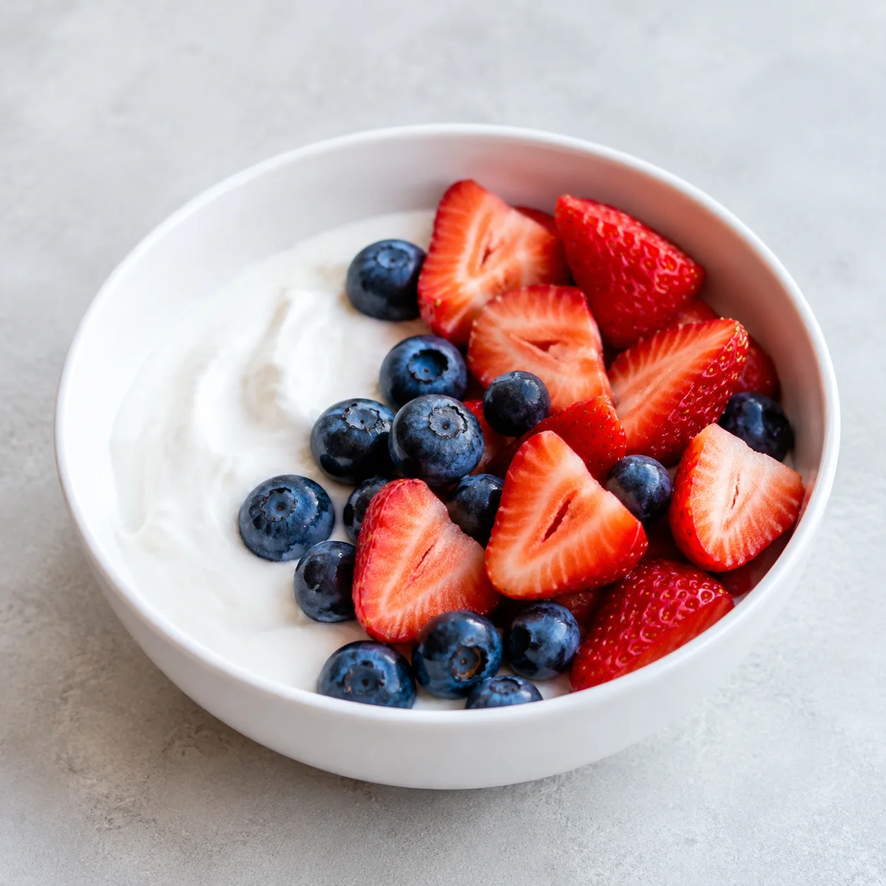 Yogurt and Berry Cup